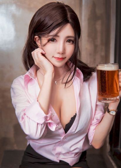 善良的女秘书免费