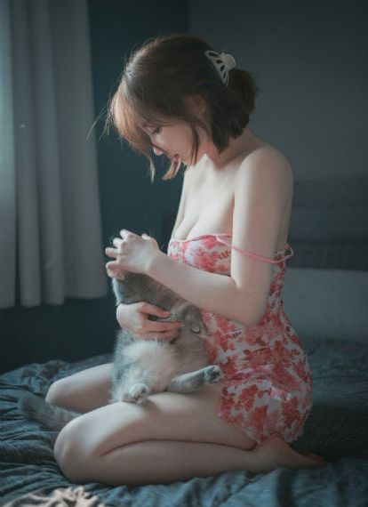 147人体午夜裸体视频