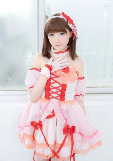 26岁女高中生