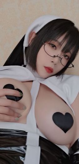 丰满的女房东4在线观看