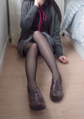 善良的女秘书的目的