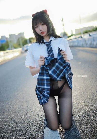 嫩草在线免费观看